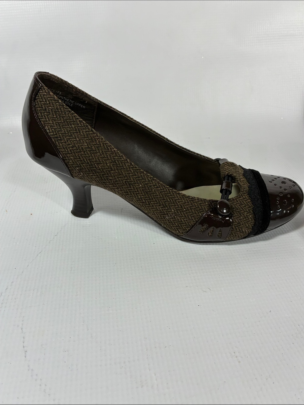 Relativity Brown Tweed Mid-Heel Pumps with Patent Brown Toe - Picture 6 of 16